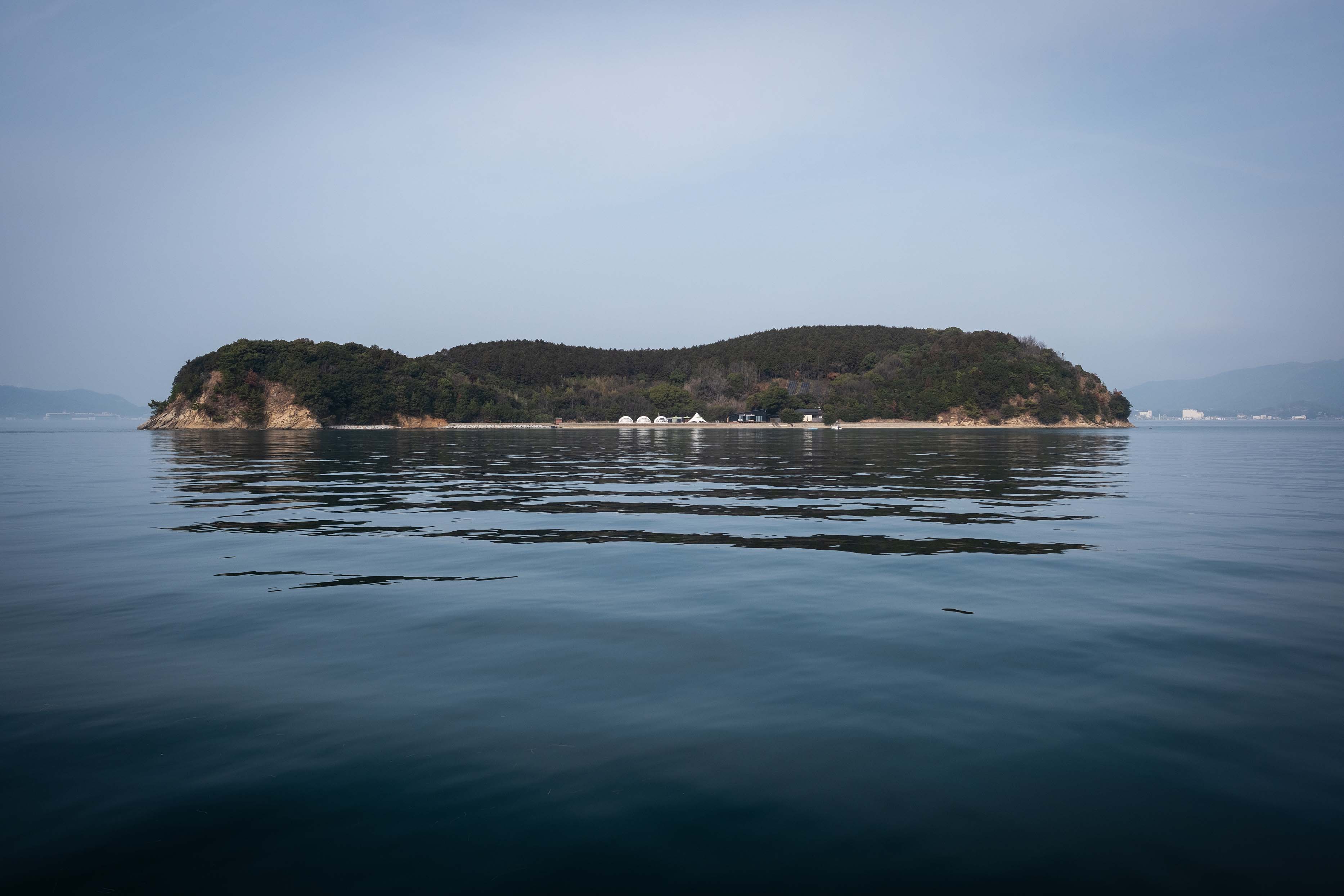 A Canvas of Islands and the Sea – UNJAPAN