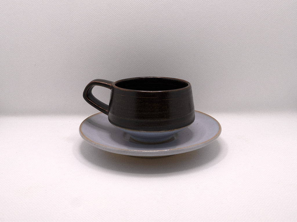 Cup and saucer - Black x Geppaku - 黒 × 月白